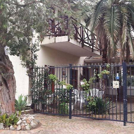 Mavilla Stellenbosch B&B Exterior foto